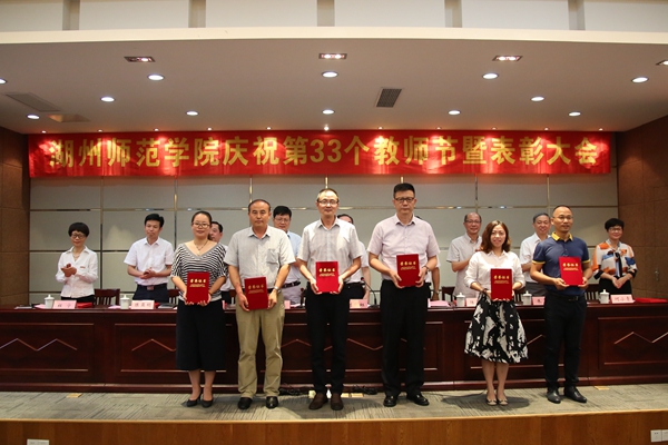 副本 1B2H5372.jpg